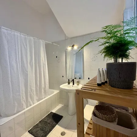 Vintage - Your Comfy Choice *