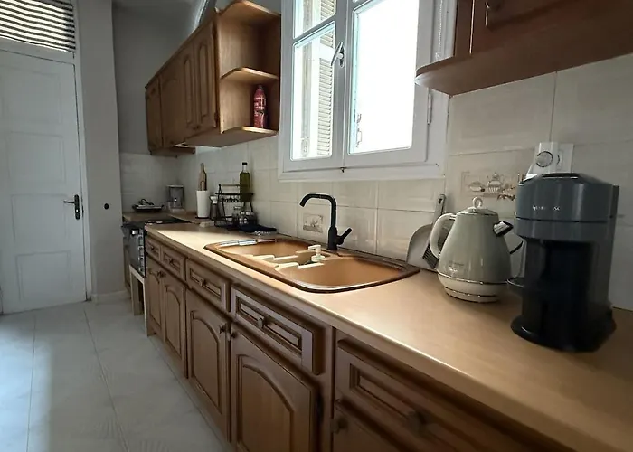 Vintage - Your Comfy Choice